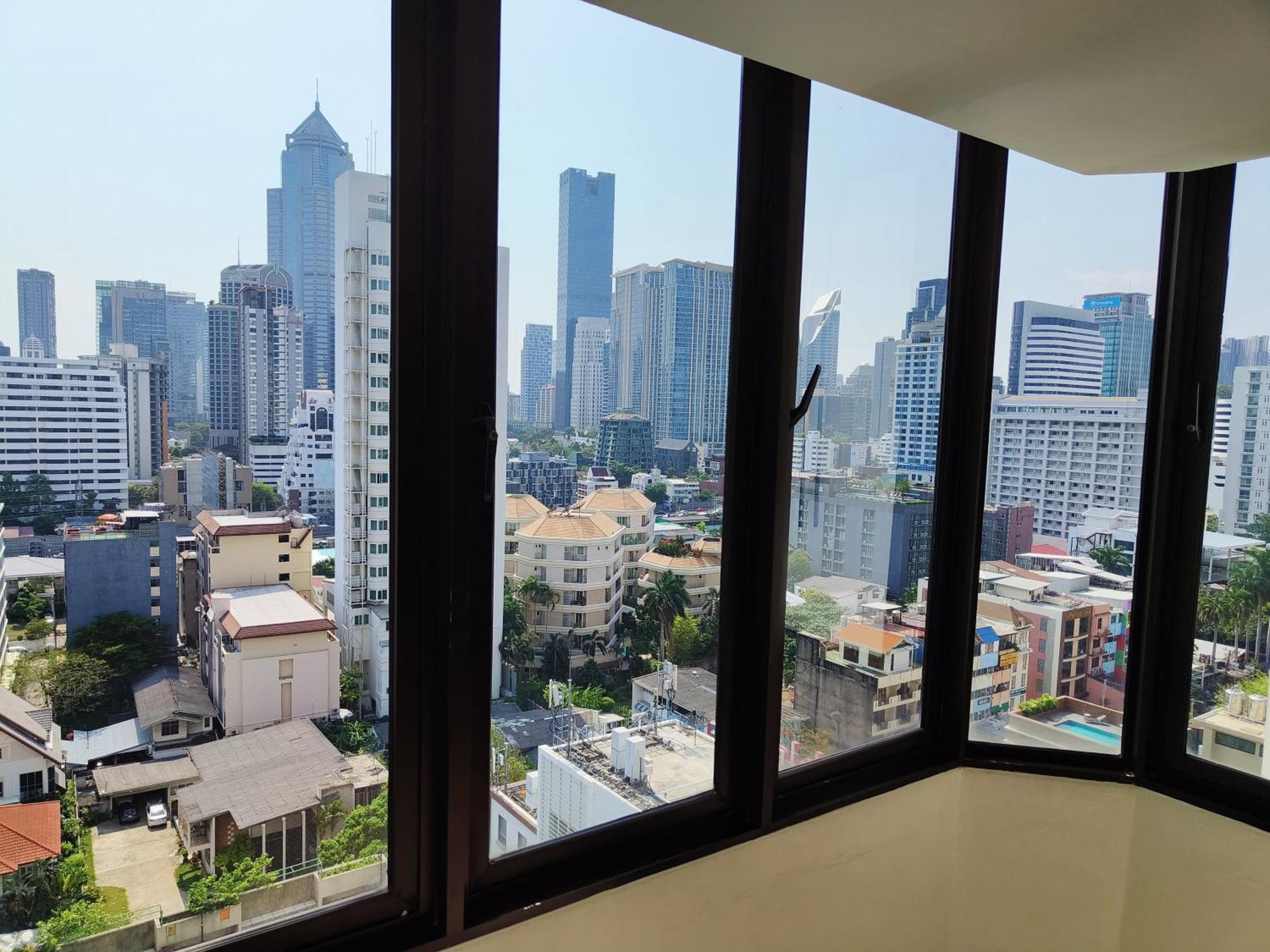 Omni Tower Nana Bangkok - Serviced Apartment On Sukhumvit Soi 4 Buitenkant foto