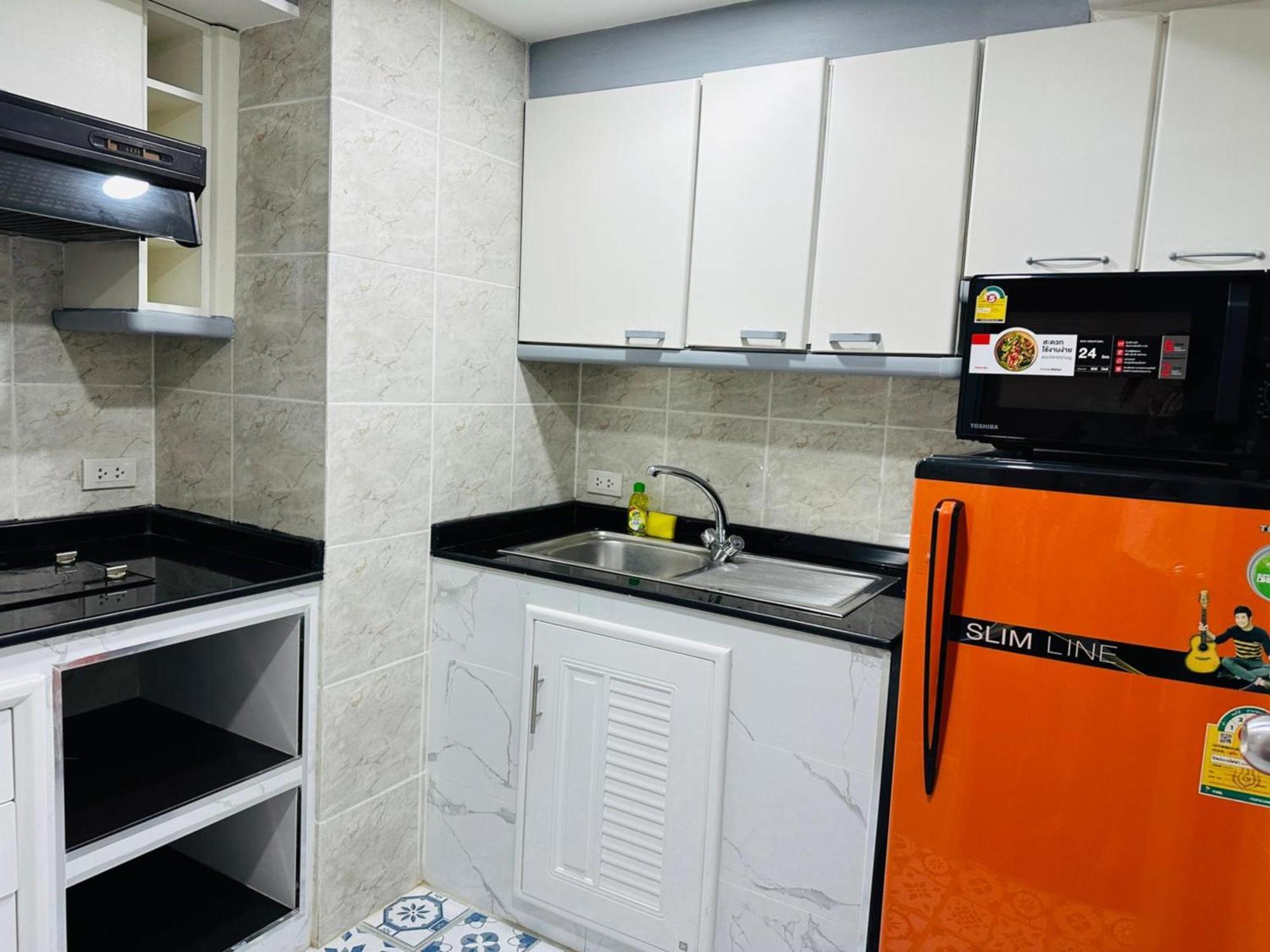 Omni Tower Nana Bangkok - Serviced Apartment On Sukhumvit Soi 4 Buitenkant foto